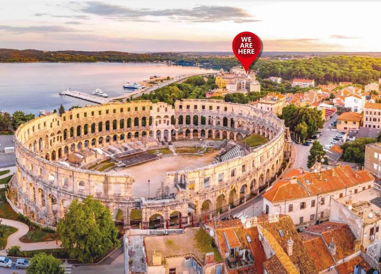 Solis Del Mar Colosseum Pula 0*,  Croatia
