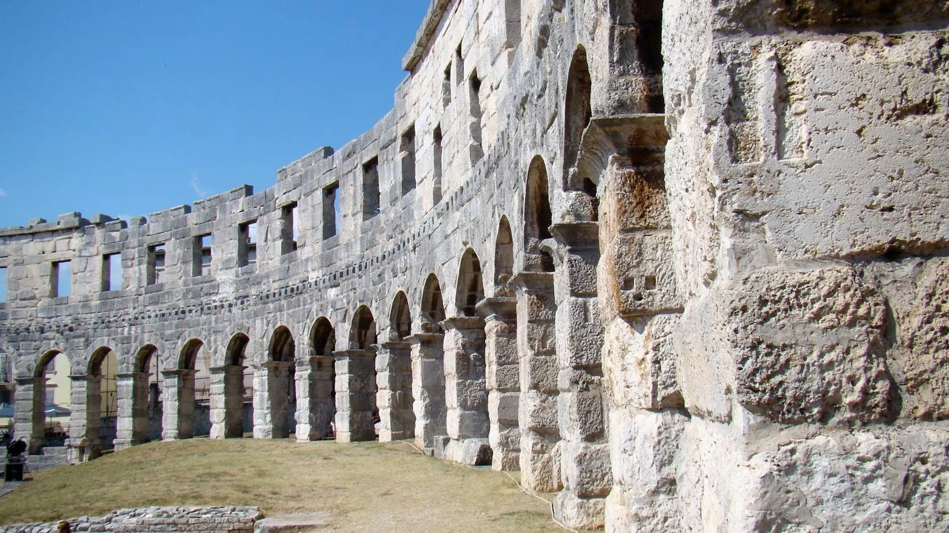 Solis Del Mar Colosseum Pula 0*,