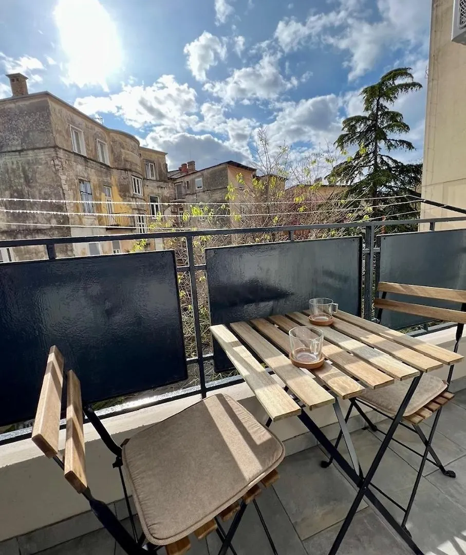 Solis Del Mar Colosseum Pula Apartment